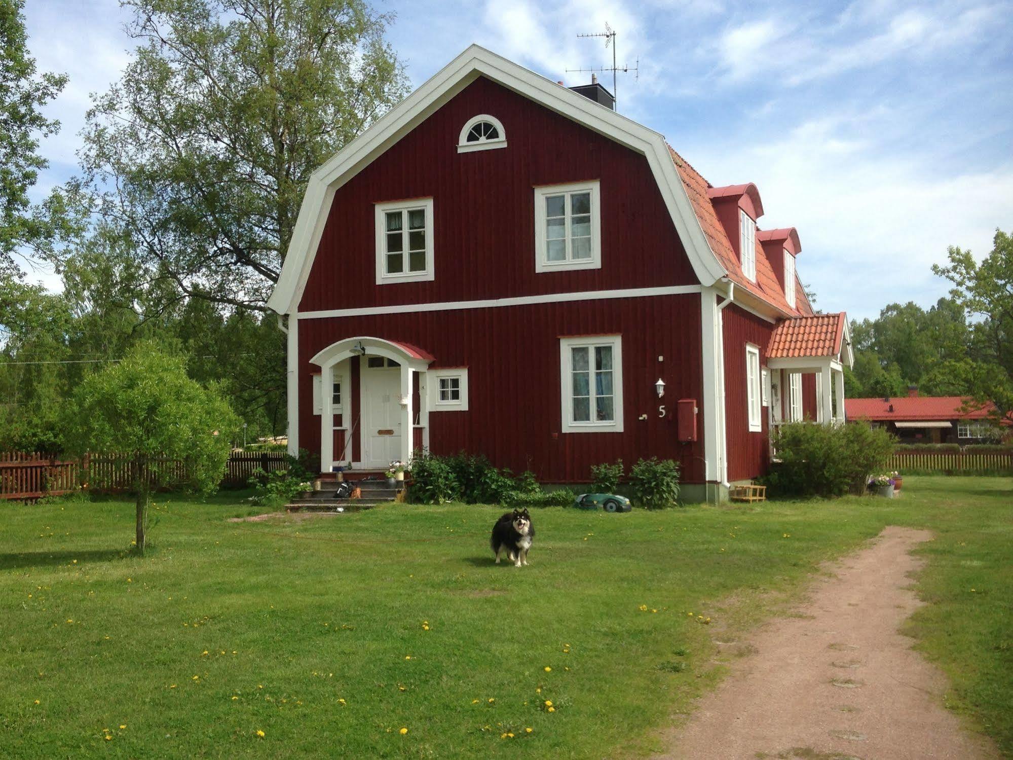 Mora Vandrarhem Och Gaesthem Vinäs Exteriér fotografie